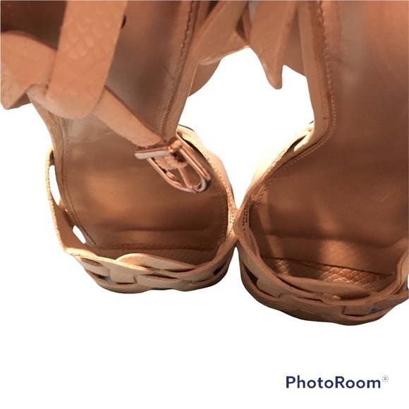 Cato Platform Heels - Picture 6 of 7